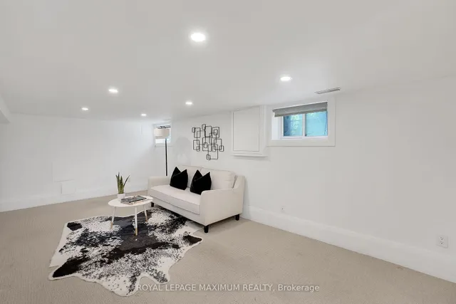 Additional image 28 of 30 Dixon Ave