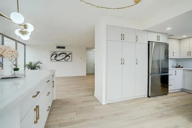 Additional image 23 of 1240 Marlborough Crt Unit 704