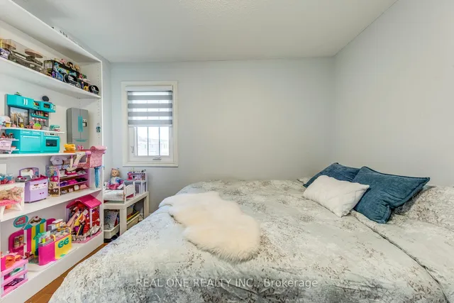 Additional image 32 of 826 Winterton Way