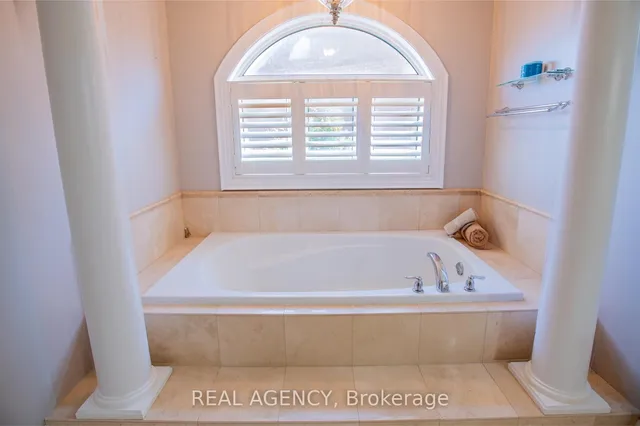 Additional image 26 of 2361 Delnice Dr