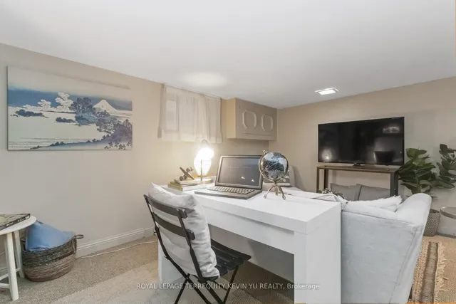 Additional image 28 of 23 Kenneth Ave