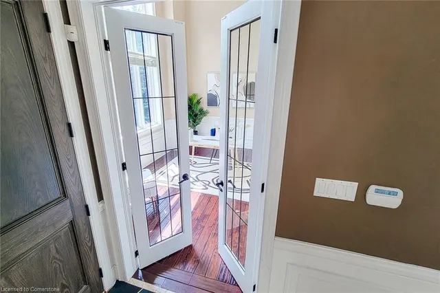 Additional image 11 of 668 Garth St