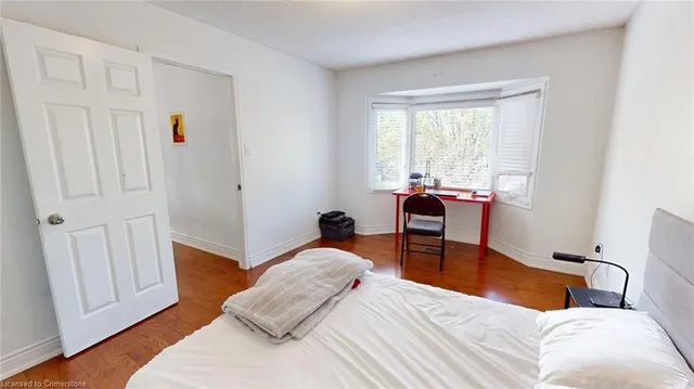 Additional image 23 of 438 Ojibway Trail