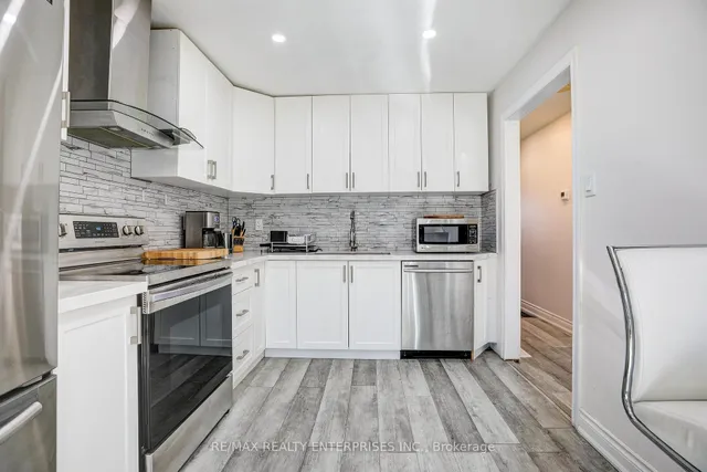 Additional image 11 of 71 Adis Ave