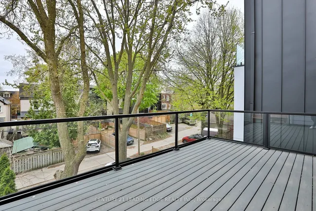 Additional image 26 of 29 Dingwall Ave