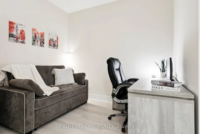 Additional image 11 of 32 Davenport Rd Unit 311