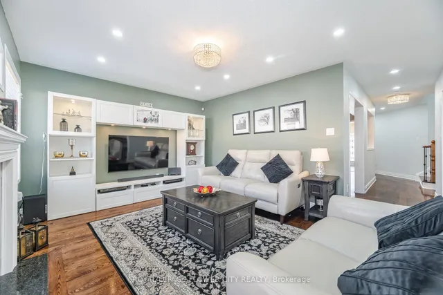 Additional image 16 of 36 Ranchero Dr