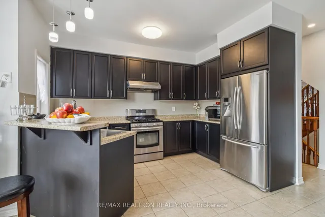 Additional image 14 of 33 Pidgeon St