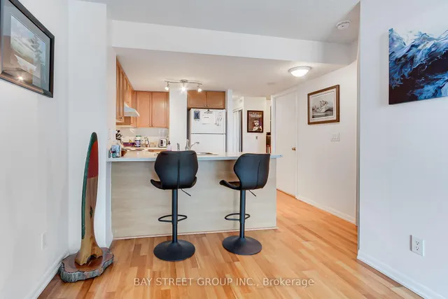 Additional image 8 of 231 Fort York Blvd Unit 1702