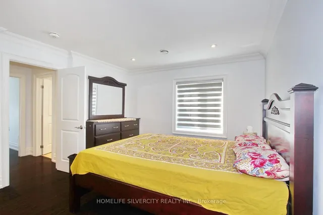 Additional image 29 of 4 Byng Ave