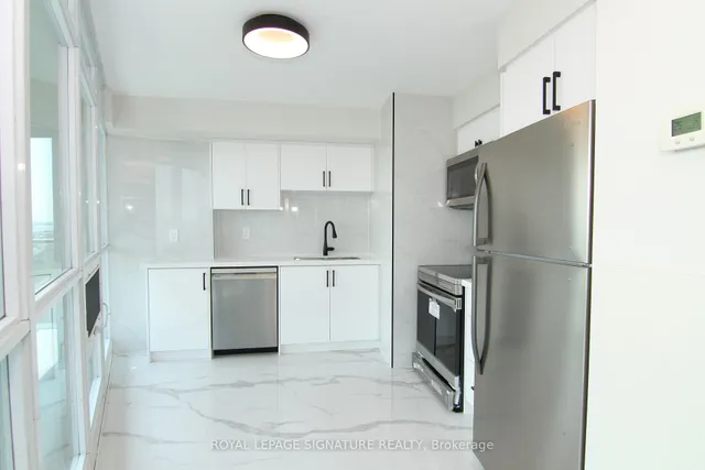Additional image 6 of 219 Fort York Blvd Unit 1609