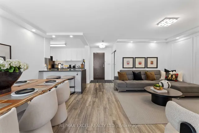 Additional image 8 of 30 Greenfield Ave Unit 607