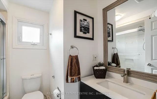 Additional image 29 of 2046 Glenada Cres