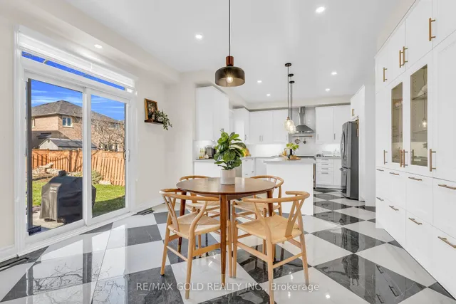 Additional image 9 of 165 Bristol Rd