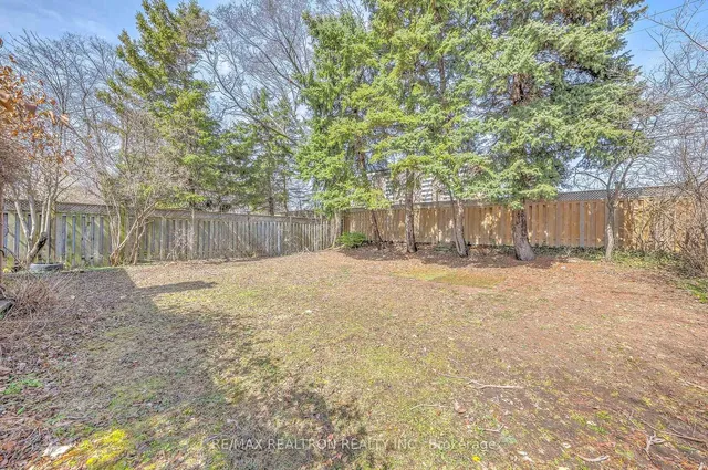 Additional image 49 of 55 Tollerton Ave