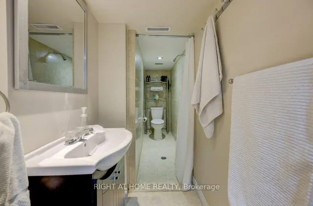 Additional image 29 of 34 Langston Dr