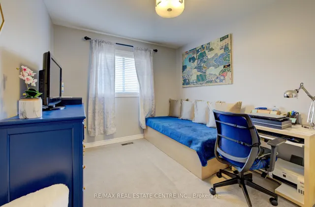 Additional image 25 of 2151 Walkers Line Unit 14