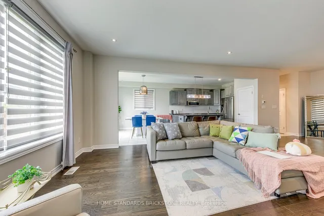 Additional image 10 of 70 Robertson Rd