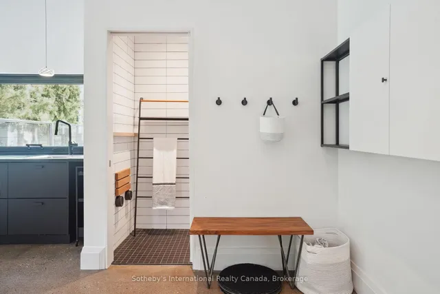 Additional image 41 of 3 Forest Ave