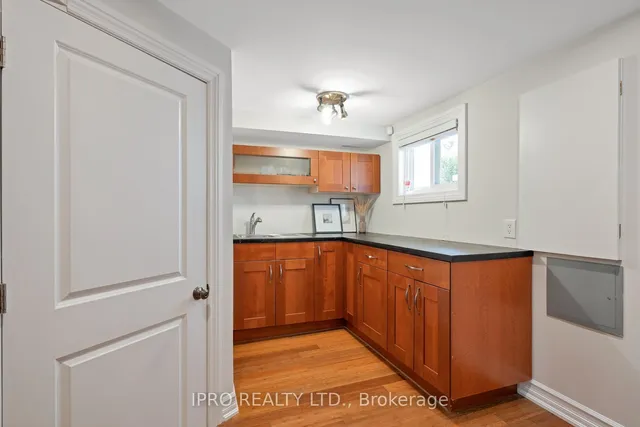 Additional image 40 of 115 Cadorna Ave