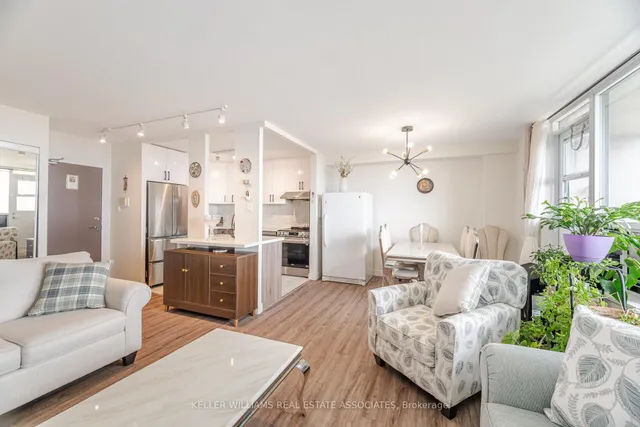 Additional image 8 of 3390 Weston Rd Unit 1104