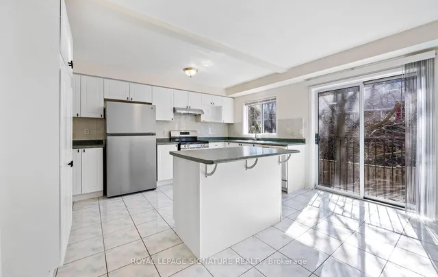 Additional image 22 of 1480 Britannia Rd Unit 155