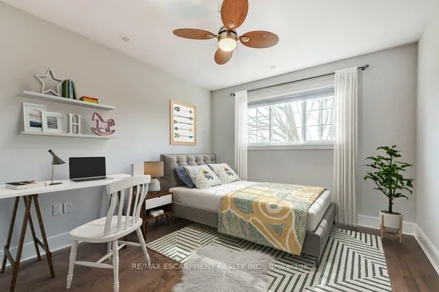 Additional image 29 of 174 Foxbar Rd