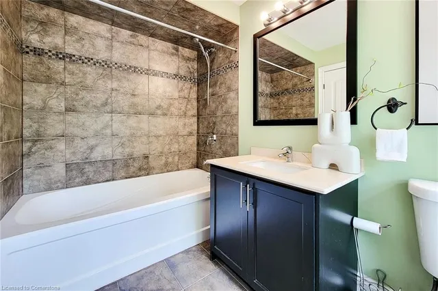 Additional image 34 of 668 Garth St