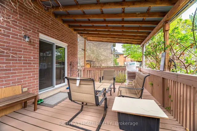 Additional image 45 of 5253 Palomar Cres