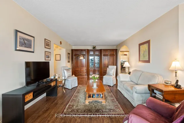 Additional image 9 of 5250 Lakeshore Rd Unit 809