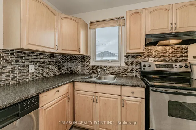 Additional image 13 of 42 East 11th St