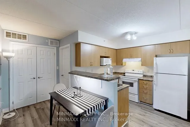 Additional image 14 of 1360 Main St Unit 108