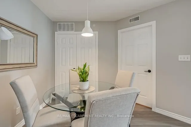 Additional image 16 of 1441 Walker's Line Unit 110