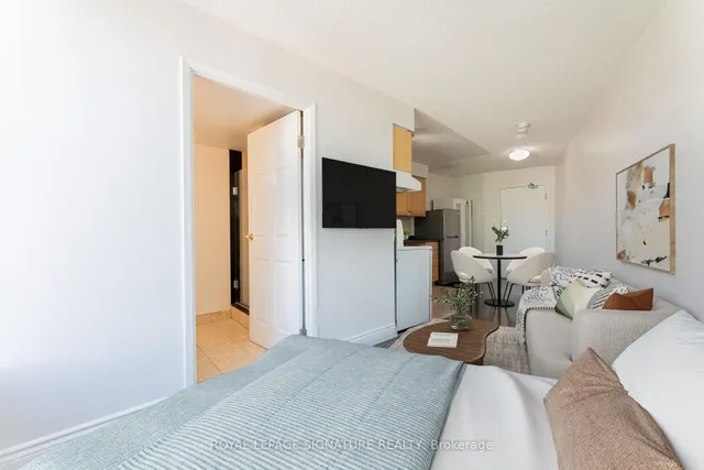 Additional image 3 of 650 Queens Quay Unit 1121