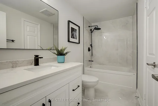 Additional image 36 of 35 Belinda Sq