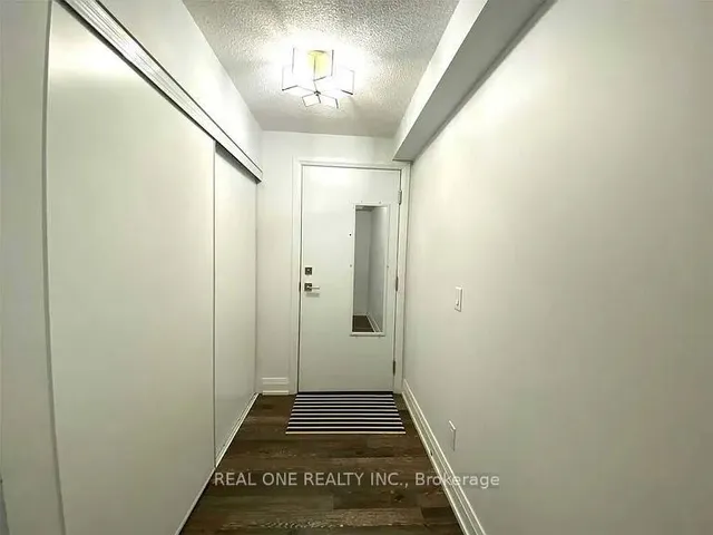 Additional image 13 of 565 Wilson Ave Unit 904W