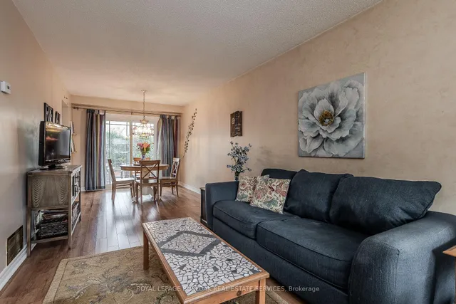 Additional image 6 of 2383 Cotswold Cres