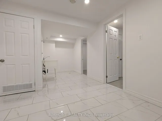 Additional image 26 of 3081 Bridletowne Circ