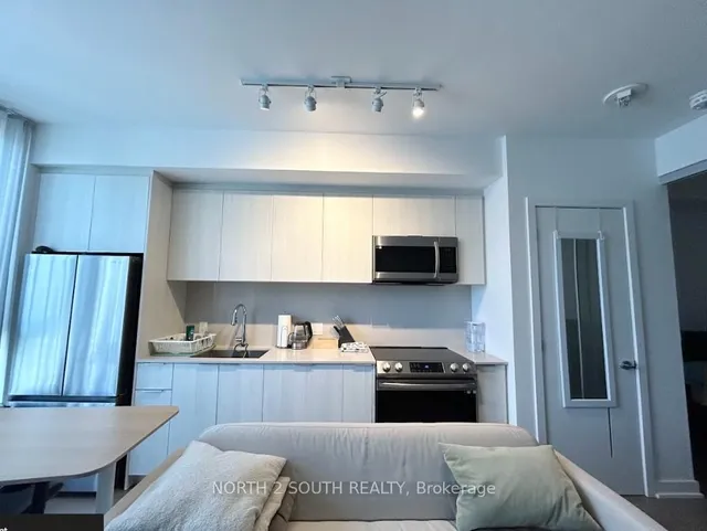 Additional image 7 of 357 King St Unit 3805