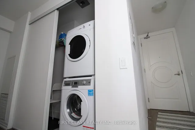 Additional image 8 of 88 Blue Jays Way Unit 2708