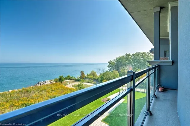 Additional image 17 of 35 SOUTHSHORE Cres Unit 404