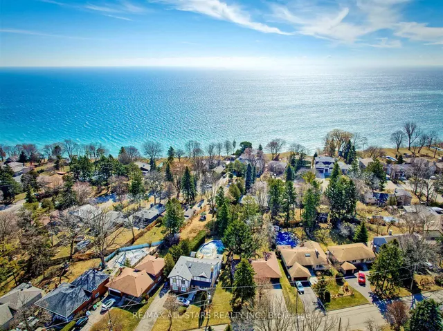 Additional image 3 of 61 Hill Cres