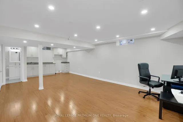 Additional image 31 of 8 Templeton Crt