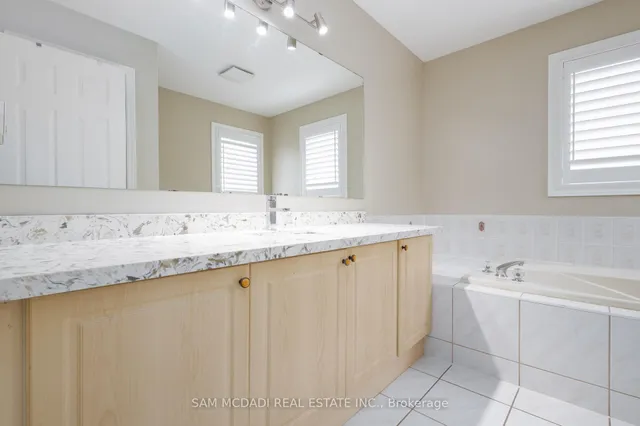 Additional image 30 of 2530 Nichols Dr