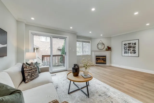 Additional image 7 of 2880 Headon Forest Dr Unit 9