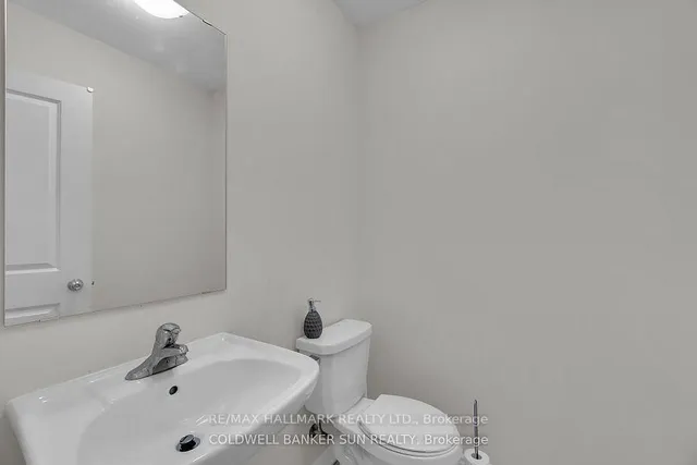 Additional image 22 of 42 Donald Ficht Cres