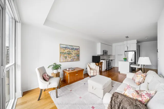 Additional image 5 of 25 Broadway Ave Unit 801