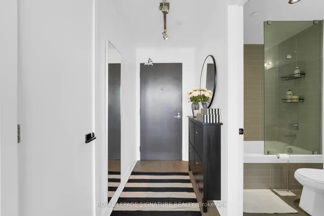 Additional image 13 of 11 Charlotte St Unit 2605