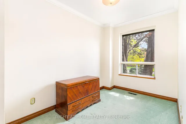 Additional image 16 of 74 Upper Canada Dr Unit 1