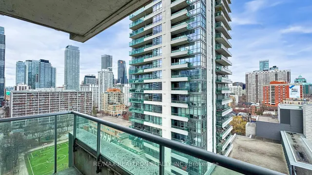 Additional image 27 of 281 Mutual St Unit 1506